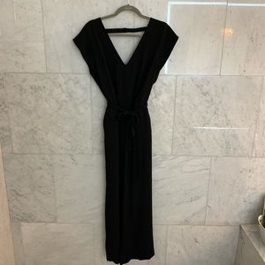 A New Day Black V-Neck Jumpsuit M